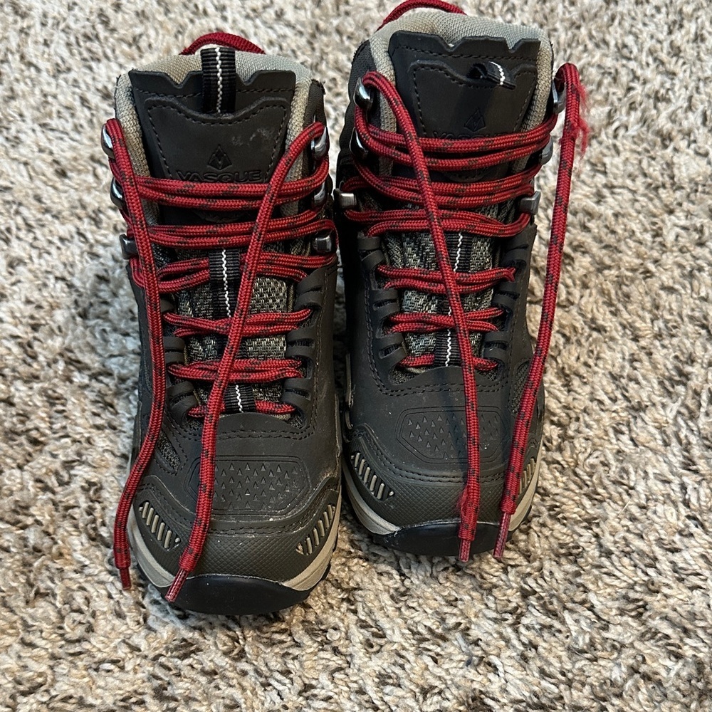 Vasque kids hiking boots